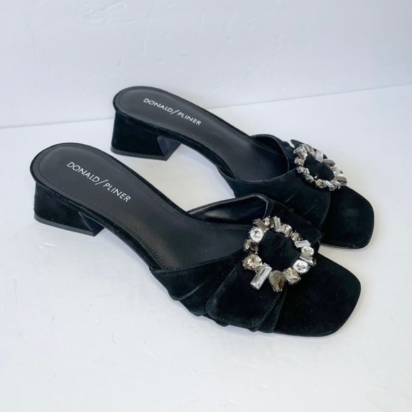 [SOLD] Donald J Pliner Bate Suede Ornamented Slide Sandals Sz 7.5 - Picture 2 of 5